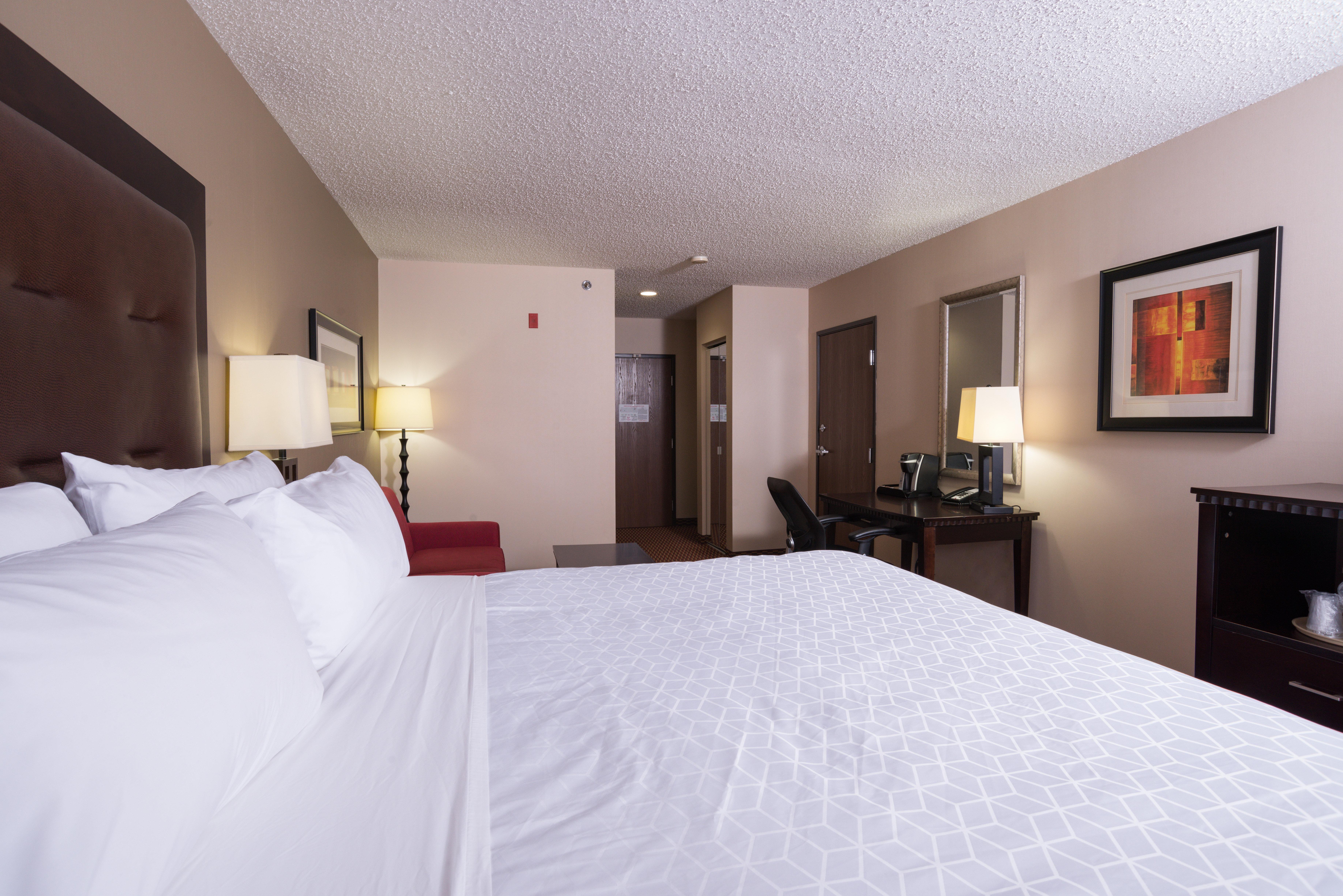 Holiday Inn Express Hartford-Newington By Ihg Bagian luar foto
