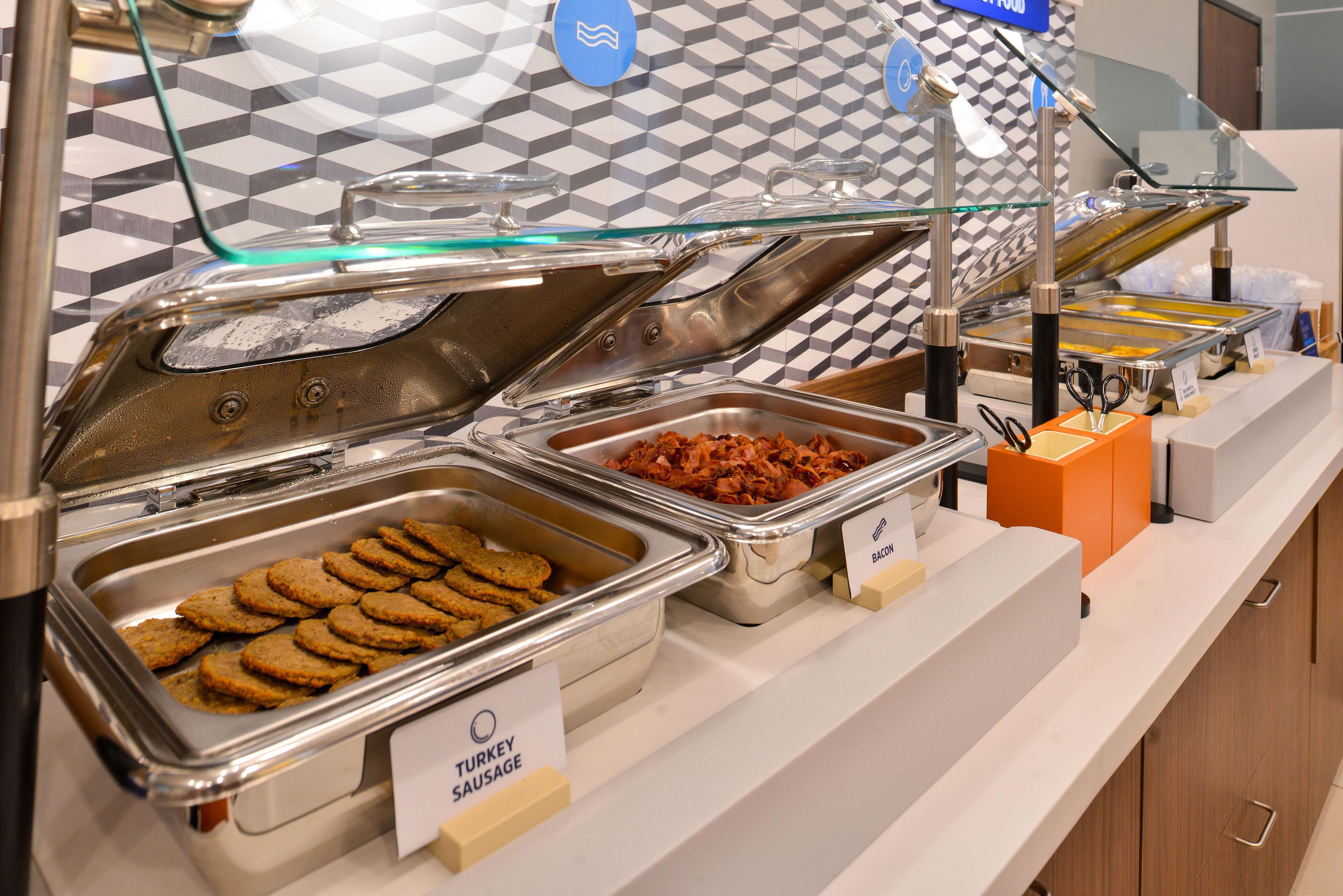 Holiday Inn Express Hartford-Newington By Ihg Bagian luar foto